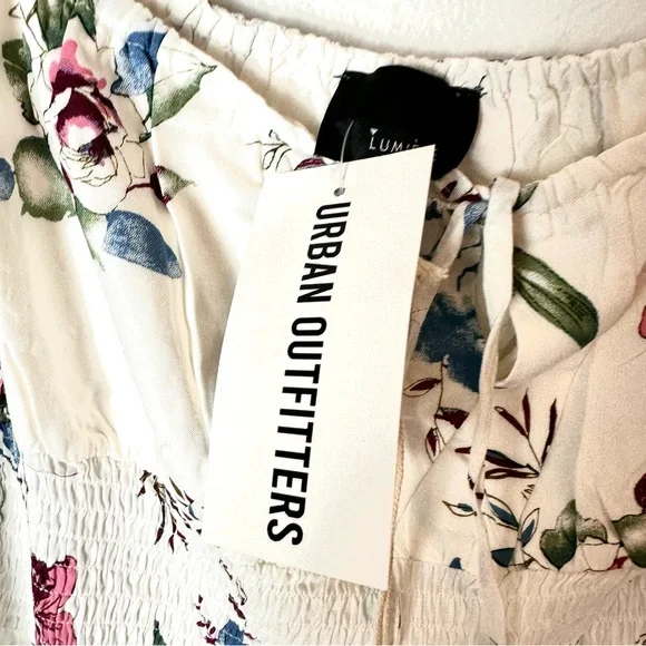 NWT Urban Outfitters White Floral Long Sleeve Smocked Waist Ruffle Hem Mini Dres - Picture 4 of 6